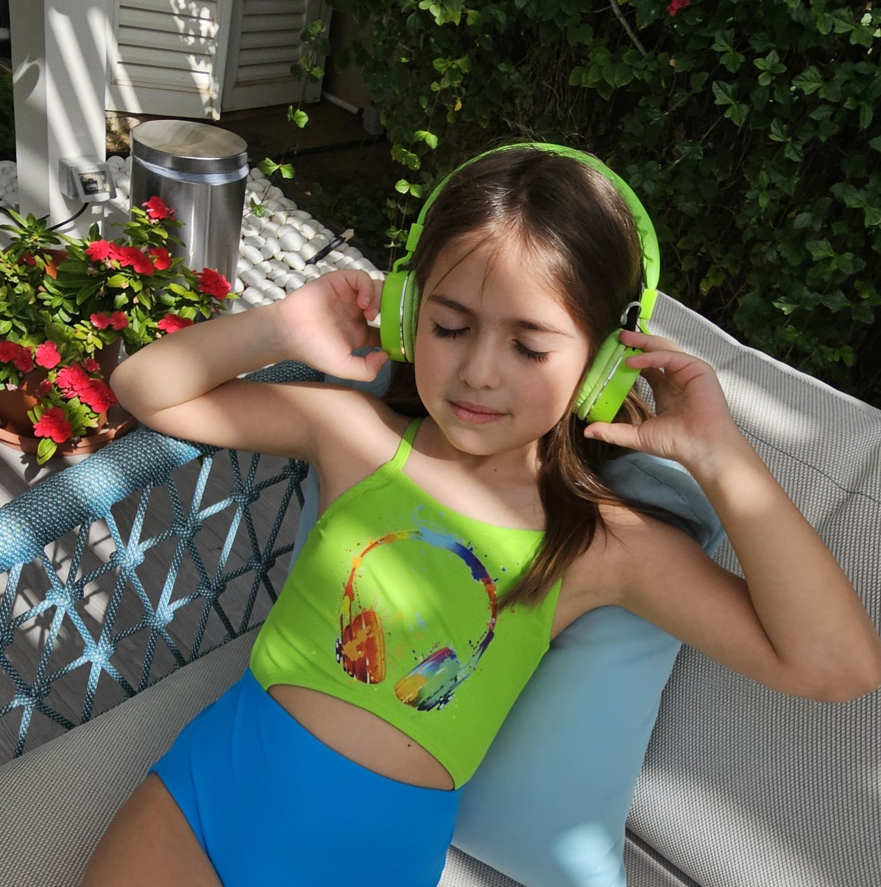 Sienna Beats Cut-Out